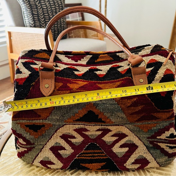 Matt Camron Boho Turkish Kilm Carpet Bag Purse with Southwest Design - Picture 9 of 9